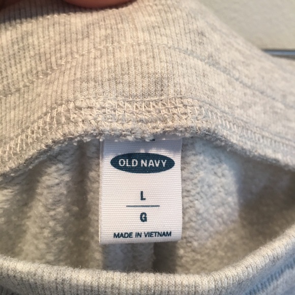 Old Navy Multi-coloured star embroidered, gray jogging pants, size Large. - Picture 7 of 12